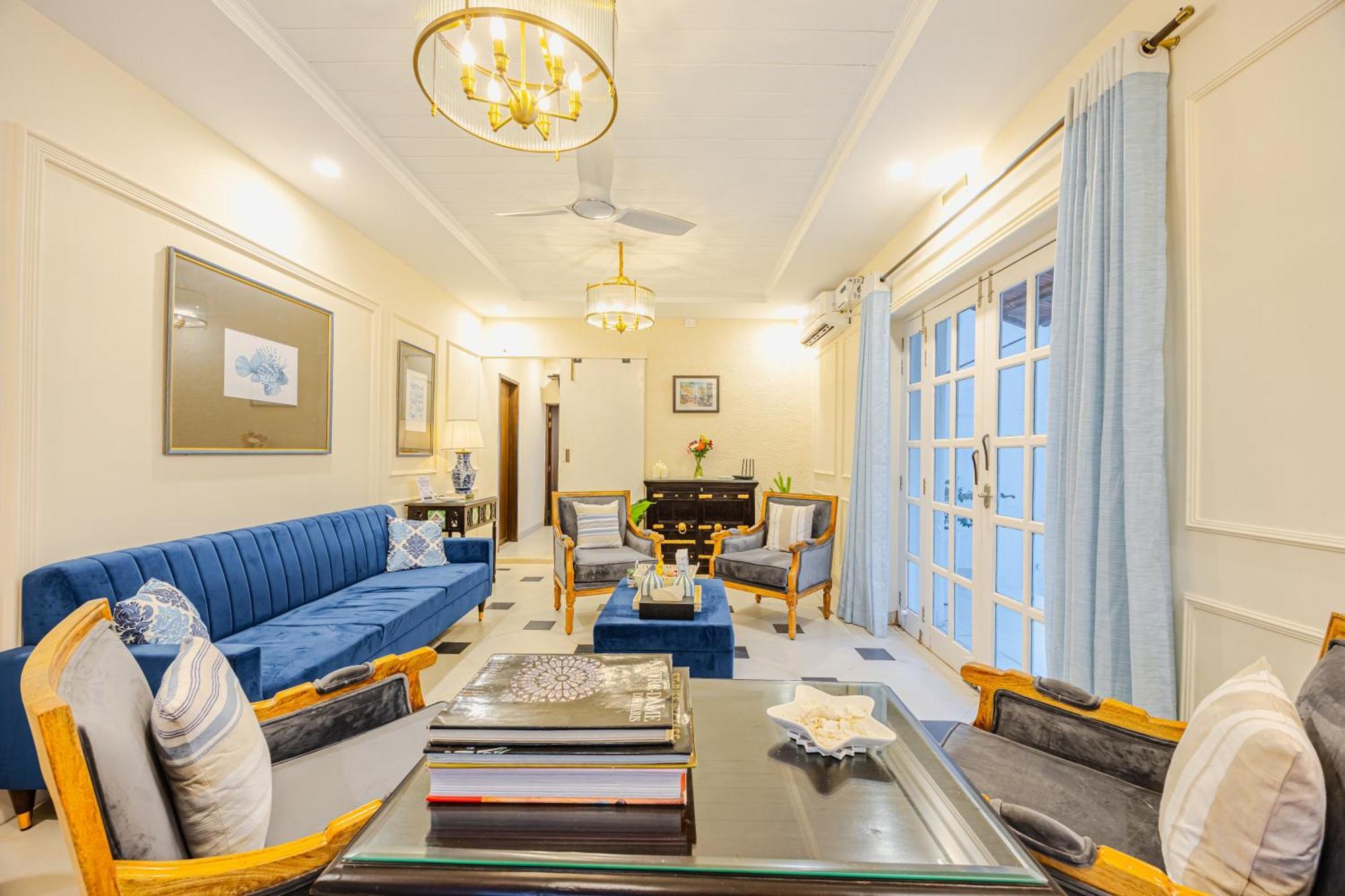 Elivaas 4 Bhk Villa Near Beach With Private Pool & Bar - Casa Boa Vida カンドリム エクステリア 写真